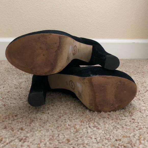 Michael Kors ‘Lesley’ Boots - Picture 5 of 5